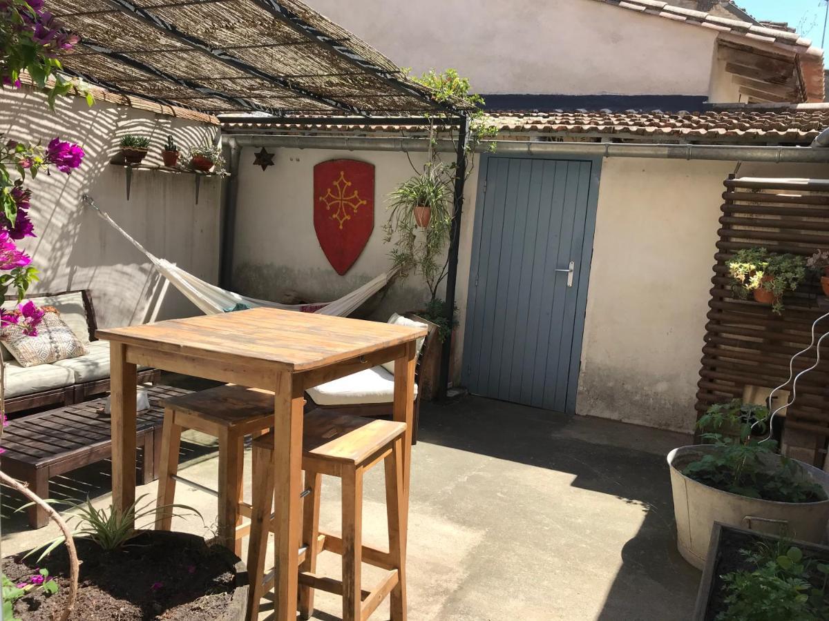 Appartement Climatise Avec Terrasse Carcassonne Exterior photo